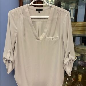 Dynamite Women's V-Neck Roll-Tab Sleeve Blouse in Light Taupe
